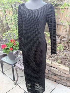 Laundry by Shelli Segal Striped Devoré Velvet Textured Maxi Dress Size 6